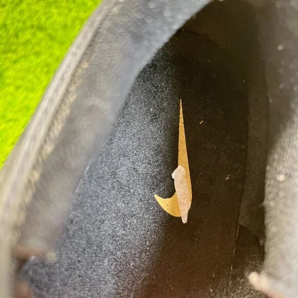 Nike Air Max 97 QS Boys Size 5.5Y Gold Black Walking Running Shoes Sneakers - Picture 8 of 10